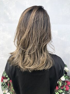 ヘアーアンドメイク サワ 上田本店(SAWA) 20代30代ダブルカラーハイライトミディアムウルフ外ハネ
