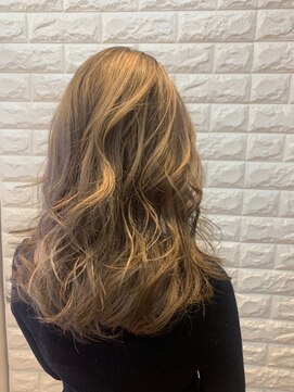 ティエル(Tiele) ガーリーカール