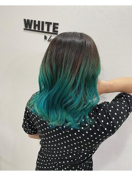 アンダーバーホワイト 阪神西宮店(_WHITE) ターコイズカラー グラデーション