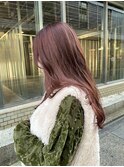 ピンクベージュ