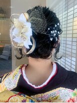 アノン anon ヘアセット　卒業式　シニヨン　編み込み