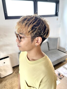 ザ オーダー(THE ORDER) 【至高のカット】癖を活かしたパーマ風マッシュ