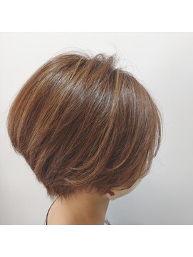 ディンプル(DIMPLE) 。