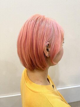 カール 鶴川店(K:R) ピンクダブルカラーケアブリーチボブ