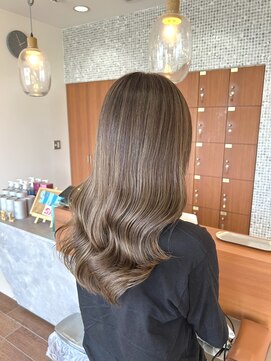 ノット 成田公津の杜(Knot) 【ハイライト×シルバーベージュ】stylistすずか