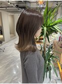 グレージュカラー