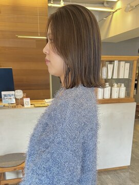 ヘア プロデュース キュオン(hair produce CUEON.) 切りっぱなし/ナチュラルストレート/透明感カラー