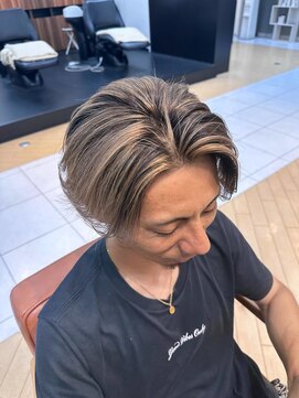 ユニ バイ マグ 長野店(Uni.by Mag) メンズブリーチ透明感バレイヤージュミルクティーベージュ