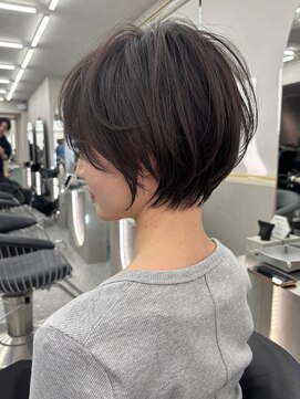 アスター 天神大名店(Aster) ショートボブ/ニュアンスカラー/グレージュ ツヤ髪スタイル