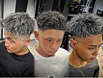 メンズ ラピス 横浜店(Men’sLapis)の写真/パーマ×メッシュで立体感と動きをプラス！セットも簡単にキマる、抜群の垢抜けヘアで周りと差がつく◎