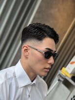 メグロバーバーショップロッポンギ 目黒六(MEGURO BARBER SHOP 6PPONGI)&nbsp;サイドパート/sidepart