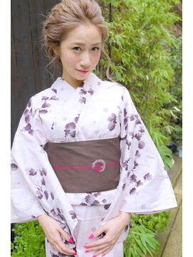 ヨロ(YoLo.) ゆる編みこみアップ