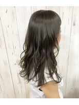 ヘアー ティンク(hair tink'u) カーキグレージュ