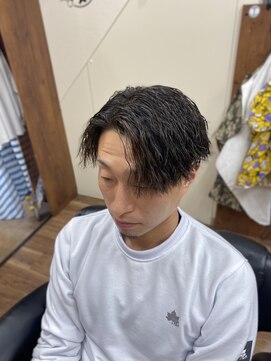 カミクウカンバイイシカワ(KAMIKUKAN by Ishikawa) ツイストパーマ