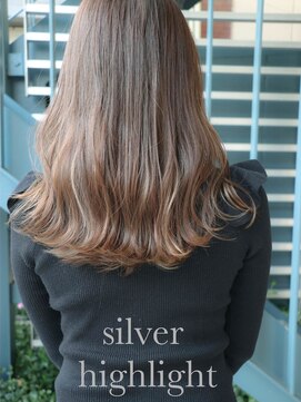 リーン(LEEN) ハイライト ほんのりシルバー 【LEEN】