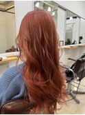 ピンクベージュ