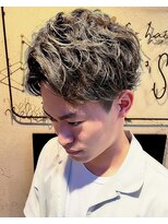 イノセンツ(Innocent'S) スパイラル/ハイトーン/ハイライト/ショート/パーマ