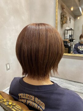 エトランジェ(Etrange) ミルクティーベージュ