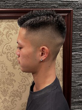 プレミアムバーバー 目黒店(PREMIUM BARBER produce by HIRO GINZA) スキンフェード×濡れパン