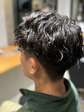 ホル(HOL) ツーブロ×ツイストスパイラル