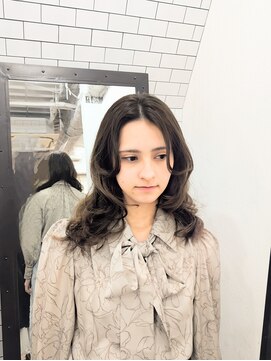 レガーレ(Legare) 韓国レイヤー×シフォングレージュ