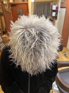 ヘアーエフ(hair ef) ホワイトカラー