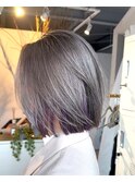 シルバーグレージュ インナーカラー タッセルボブ