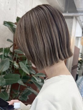 ノード(NODE) 栄ハイライト透明感耳掛けボブスタイル