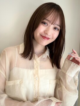 ガーデンヨコハマ(GARDEN YOKOHAMA) ミディアムレイヤーラウンドバングナチュラルブラウン暗めカラー