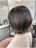 切りっぱなしボブ×ハイライト