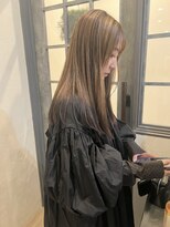 ヘアーアンドリラックス アミエ(hair&relax amie)&nbsp;ハイライトベージュ×ルーツカラー