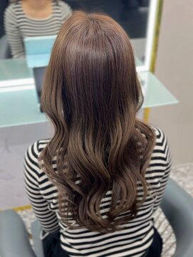 ラ ミュウ バイ ディーアンドティー(LA MIU by D&T) 透明感オリーブベージュ