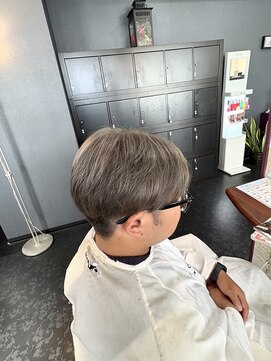 アイズ 海老名(AIZU) メンズグレーカラー　ダブルカラー　グレー　透明感有り　メンズ