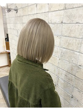 ヘリア(HELIA) オリーブベージュ