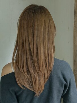 フローラビューティーヘアー(Flora Beauty Hair) ロングレイヤースタイル/20代/30代/40代/50代/岡山/表町
