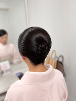 マカリィ 上野御徒町店(Makalii)&nbsp;タイトシニヨン