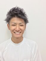 アットウィルヘアー(at will hair) ダークシルバー×ハネ×リバースショート