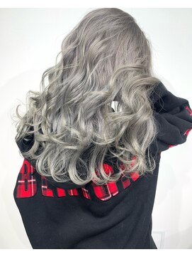 ラピス 千葉(Lapis) シルバーアッシュグレージュスタイル☆