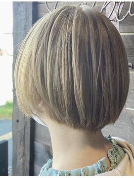 ヘアー クリエイト カルバリ(HAIR CREATE Calbari) ハイトーンベージュ