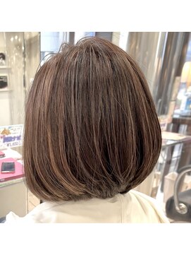 トレボー 聖蹟桜ヶ丘店 丸みボブ