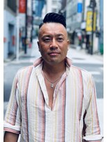 ダンディーサイドパートハイスキンフェード　大人の色気