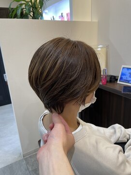グランドール 下曽根店(Grandoll) シルエットすっきりショートボブ