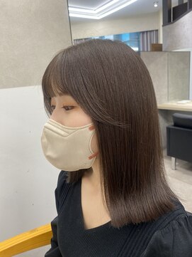 ジゼル 博多(GiseL) ぱつっとセミディ/ Gisel  かじ @ kaji_de_experiences[博多]