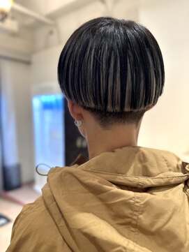 ネオヘアー 京成曳舟店(NEO Hair) 刈り上げマッシュ/インナーカラー/ホワイトベージュ/曳舟