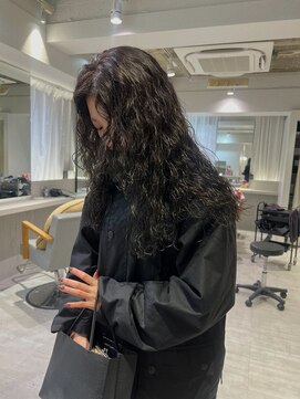 リラス 博多(rilas) ロングパーマ　オリーブグレー　セット簡単　ナチュラル