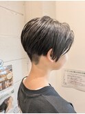 襟足刈り上げショート