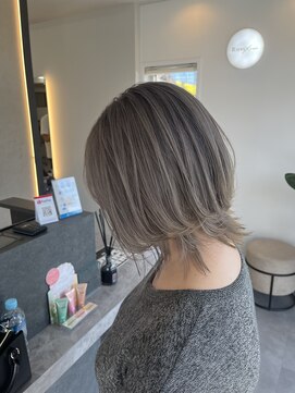 リエンスクレア(RIENS xrea) 【xrea】シルバーグレー×山内一樹