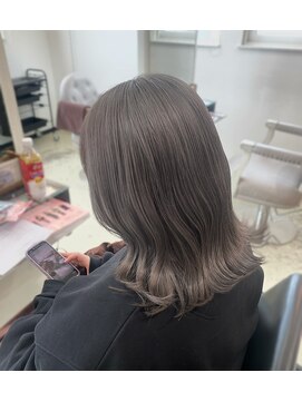 シープ(Sheep?) グレージュカラー