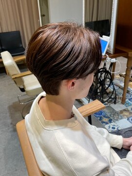 ザザ 高田馬場(ZA/ZA) 毛流れセンターパート