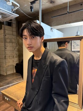 メンズココ 日本橋店(MENS COCO) 黒髪フェザーパーマメンズセンターパート